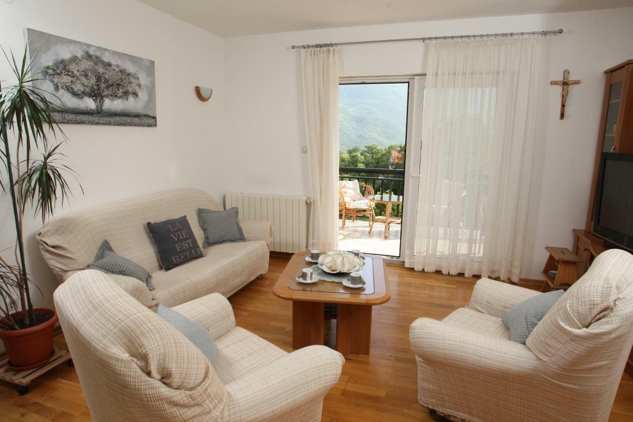 Villa Bartul Zagvozd Buitenkant foto