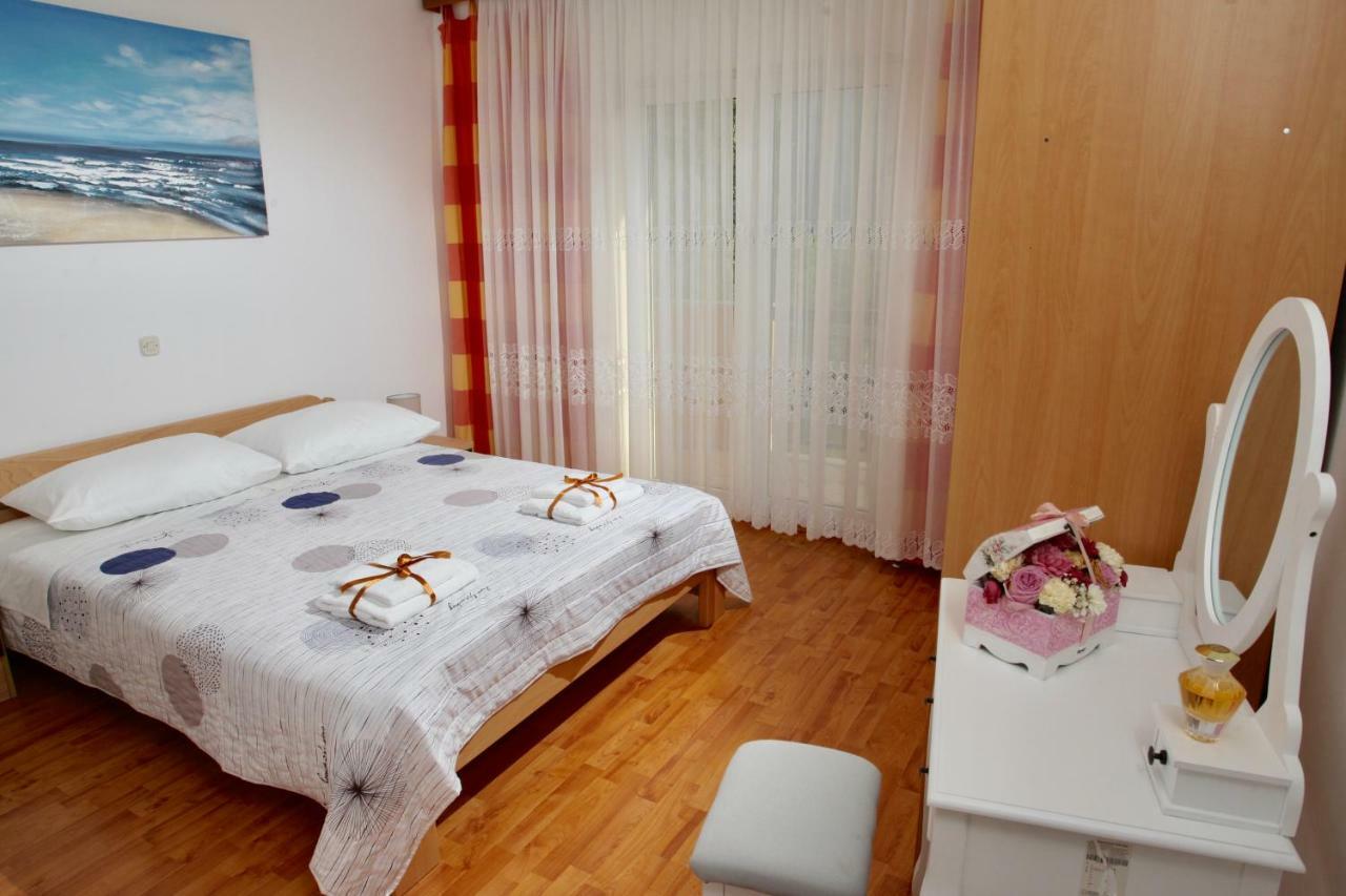 Villa Bartul Zagvozd Buitenkant foto
