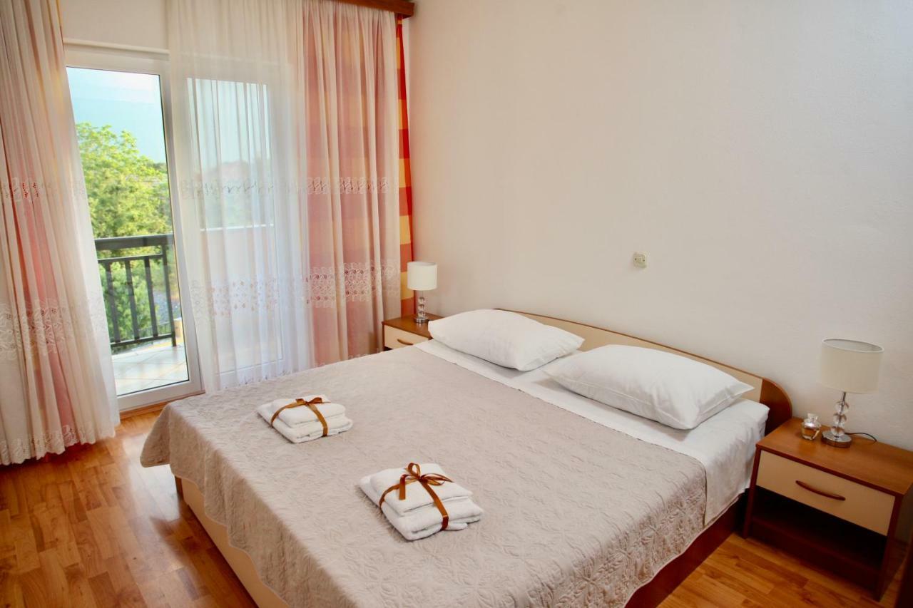 Villa Bartul Zagvozd Buitenkant foto